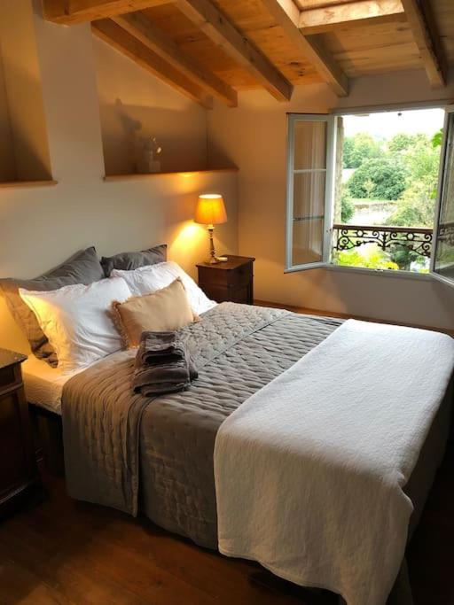 La Maison De Mama C: Charming French Village Home Sainte-Colombe-sur-lʼHers Exteriör bild